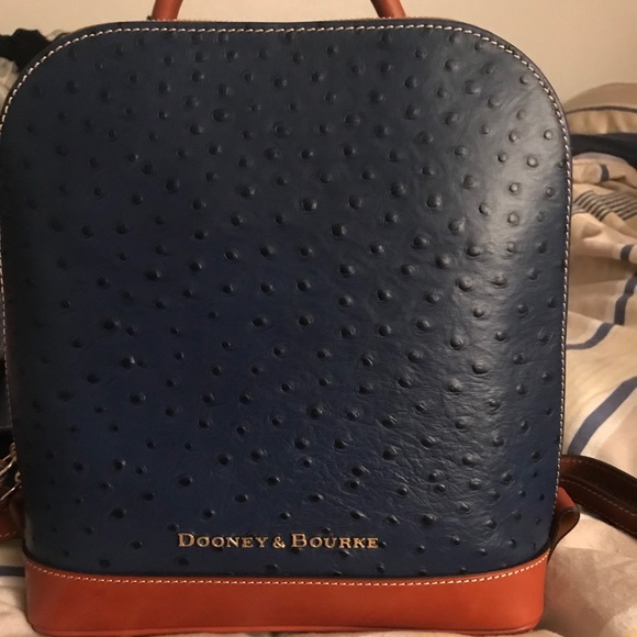 Dooney & Bourke - Picture 2 of 8